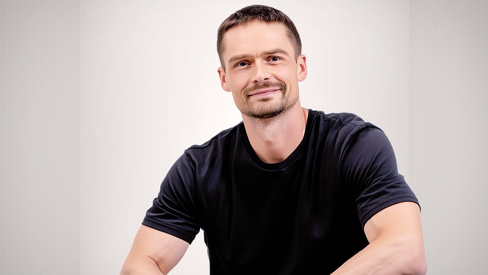 Image of FabCom Senior Software Engineer  
                    Zach Moffett
                